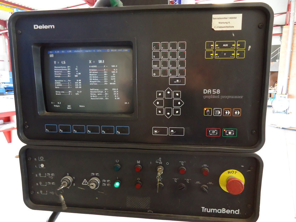 LVD TRUMPF TRUMABEND 125/3050  1995